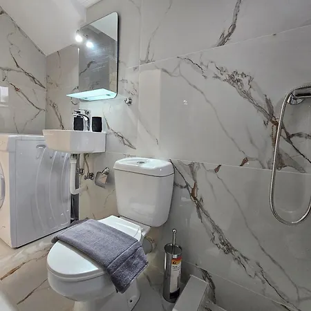 Apartment Agia Sofia Cycladic Piraeus